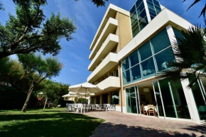 Hotel Astor B&B Lido Di Classe